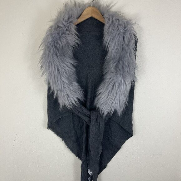 Evelyne Prelonge Faux Fur Cashmere Blend Scarf Made In France Triangle - Picture 1 of 6